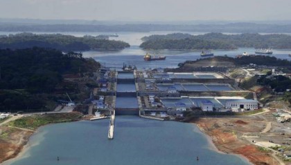 大局已定!中方专机顺利回归,港媒发声不一般,李嘉诚罕见表态