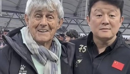 有点像?米卢差点将青岛籍演员张磊误认为是孙继海