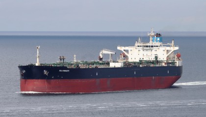 美考虑对俄“影子舰队”实施新制裁