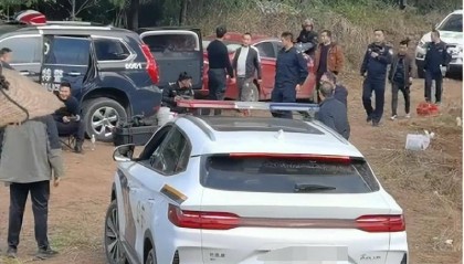 俩老太徒步翻山走亲戚回家途中失联,四川营山警方出动无人机警犬寻找